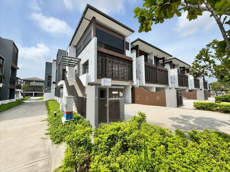 3-storey Terraced House for Sale in Cyberjaya (Selangor) - Halim Mazlan - Exterior - PropertyGuru.com.my