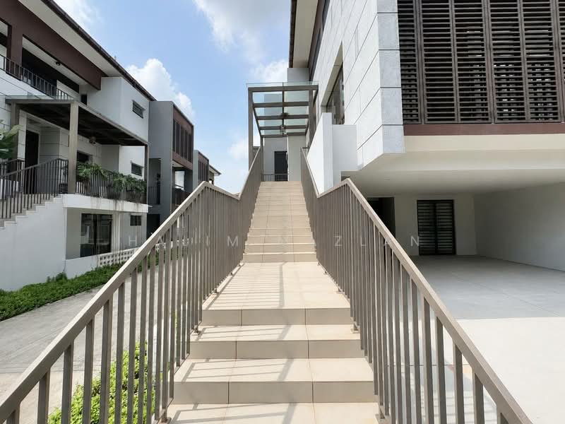3-storey Terraced House for Sale in Cyberjaya (Selangor) - Halim Mazlan - Exterior - PropertyGuru.com.my