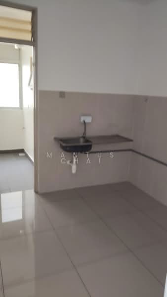Apartment for Sale at Pangsapuri Bayu Suria (Summerfields Apartments) - Mantus Chai - PropertyGuru.com.my