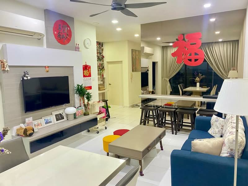 Servis Apartment untuk Disewa di Sky Peak Residences - Cassie Chin - Living Room - PropertyGuru.com.my