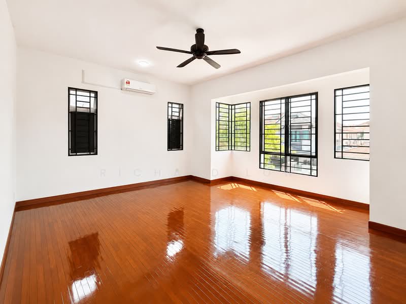 Semi-Detached House for Sale in Kemuning Utama Palma (Shah Alam) - Richard Low - PropertyGuru.com.my
