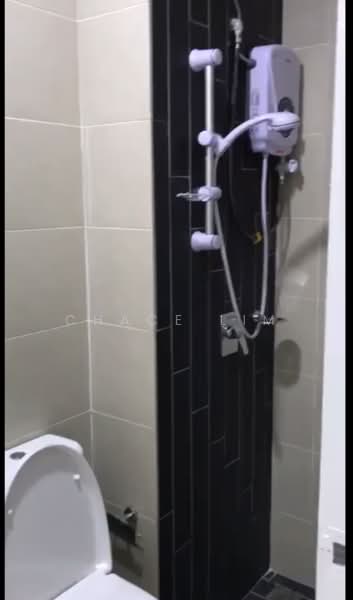 Service Residence for Sale at H2O Residences - Chace Lim - Bathroom - PropertyGuru.com.my