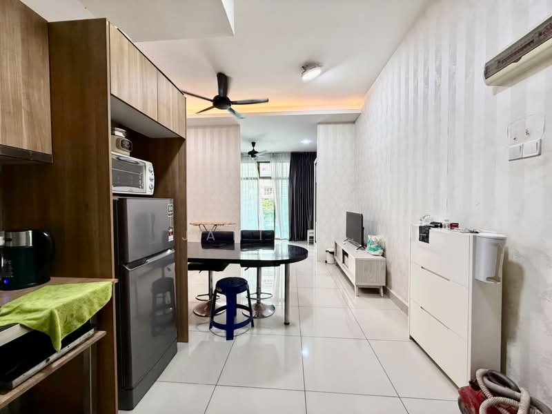 Servis Apartment untuk Dijual di Palazio - Janice . - PropertyGuru.com.my