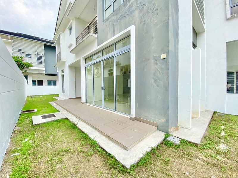 Semi-Detached House for Sale in Denai Alam (Shah Alam) - Mohd Aizat Saiful Bahri - Exterior - PropertyGuru.com.my