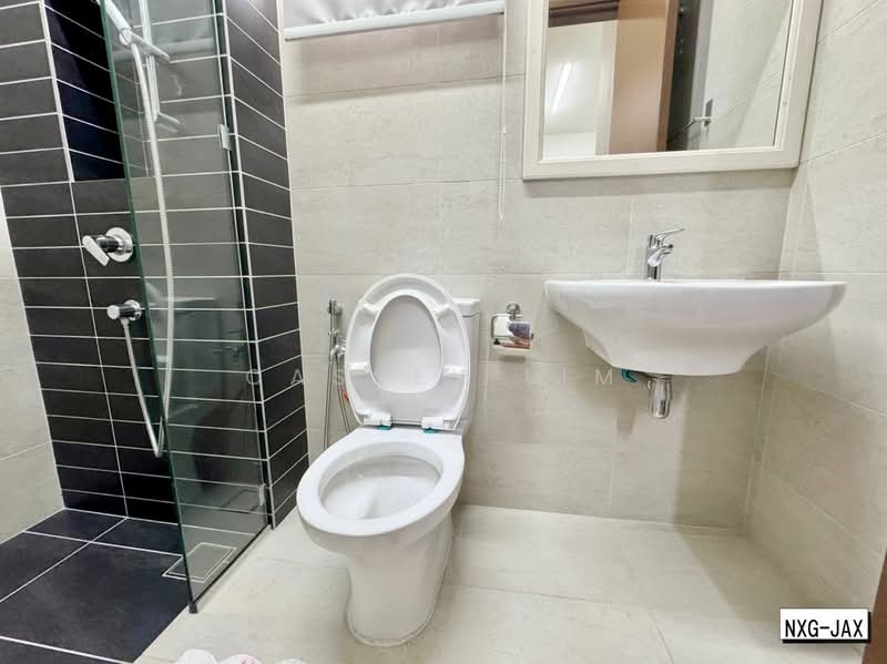 Semi-Detached House for Rent in Setia Alam (Selangor) - Cassey Lim - Bathroom - PropertyGuru.com.my