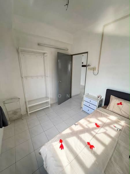 Pangsapuri untuk Disewa di Taman Tanjung - Carson Ang - Bedroom - PropertyGuru.com.my