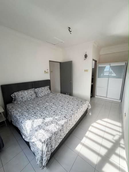 Pangsapuri untuk Disewa di Taman Tanjung - Carson Ang - Bedroom - PropertyGuru.com.my