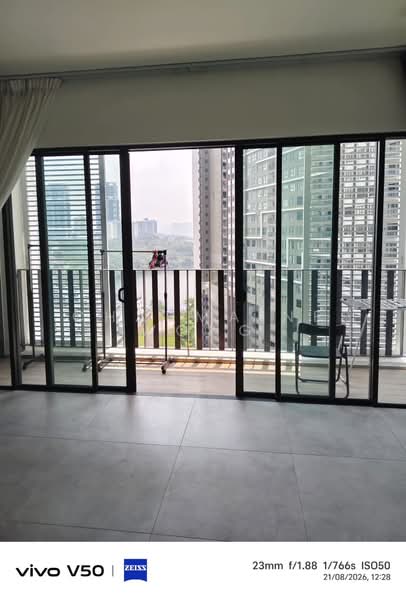 Kondominium untuk Disewa di SkyVogue - Charmaine Wong - Balcony - PropertyGuru.com.my