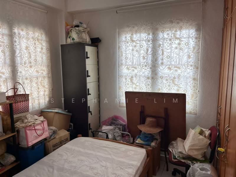 Kondominium untuk Dijual di Taman Desa Relau 2 - Stephanie Lim - Bedroom - PropertyGuru.com.my