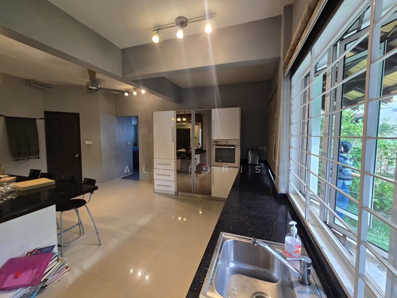 2-storey Terraced House for Sale in Kota Damansara (Selangor) - Ali Idris - Kitchen - PropertyGuru.com.my