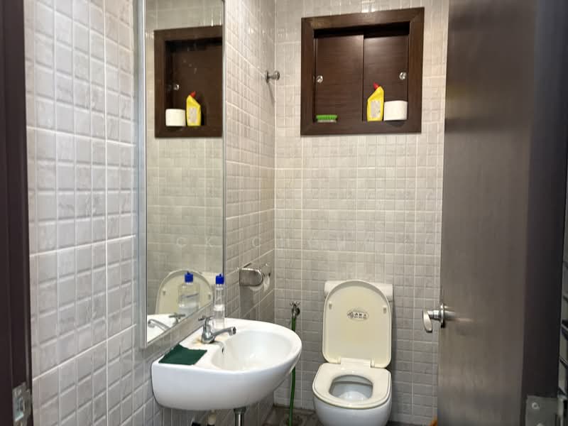 Rumah Berkembar untuk Dijual di Bandar Sungai Long (Selangor) - CK Chong - Bathroom - PropertyGuru.com.my