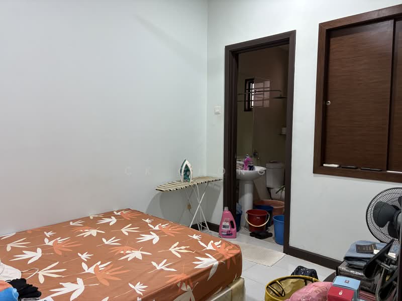Rumah Berkembar untuk Dijual di Bandar Sungai Long (Selangor) - CK Chong - Bedroom - PropertyGuru.com.my