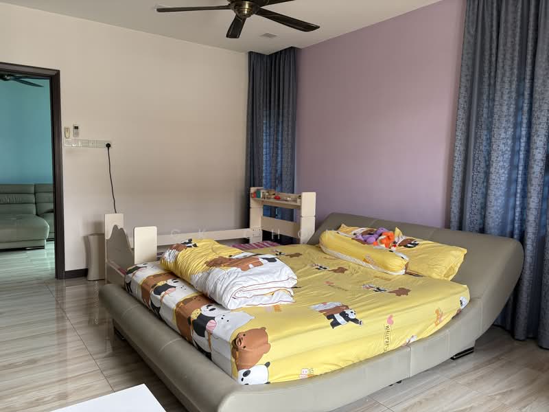 Rumah Berkembar untuk Dijual di Bandar Sungai Long (Selangor) - CK Chong - Bedroom - PropertyGuru.com.my