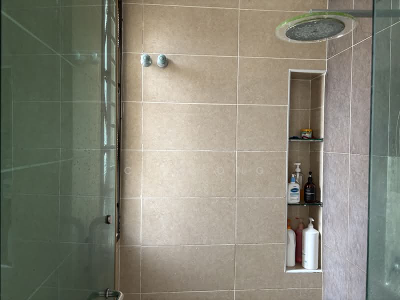 Rumah Berkembar untuk Dijual di Bandar Sungai Long (Selangor) - CK Chong - Bathroom - PropertyGuru.com.my