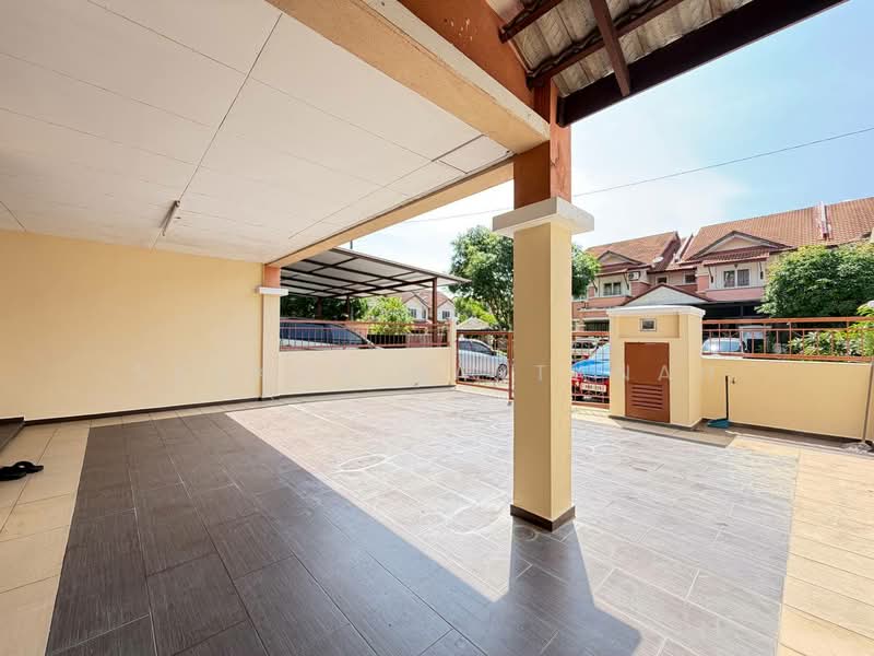 2-storey Terraced House for Sale in Alam Suria (Puncak Alam) - Syukor Hartanah - Exterior - PropertyGuru.com.my