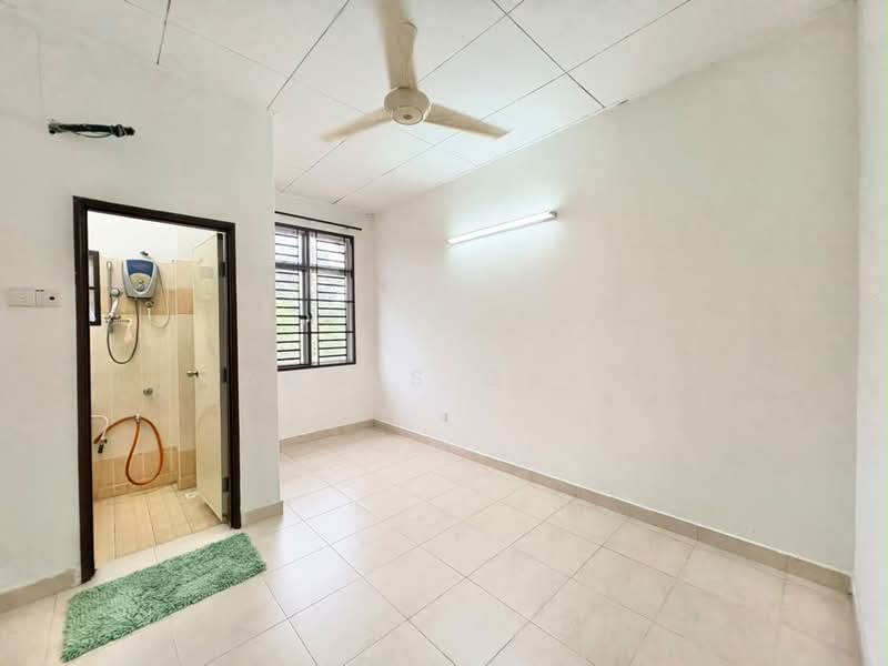 2-storey Terraced House for Sale in Bandar Indahpura (Kulai) - Agnes Chin - PropertyGuru.com.my
