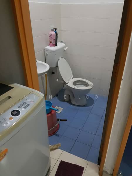 Apartment for Sale at Pangsapuri Cempaka - Winnie Looi - Bathroom - PropertyGuru.com.my