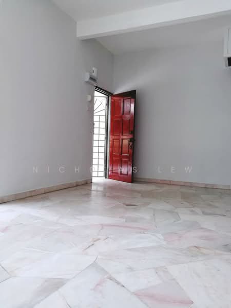 2-storey Terraced House for Rent in Taman Bukit Serdang (Seri Kembangan) - Nicholas Lew - Interior - PropertyGuru.com.my