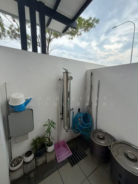2-storey Terraced House for Sale in Semenyih (Selangor) - Mohd Aizat Saiful Bahri - Exterior - PropertyGuru.com.my