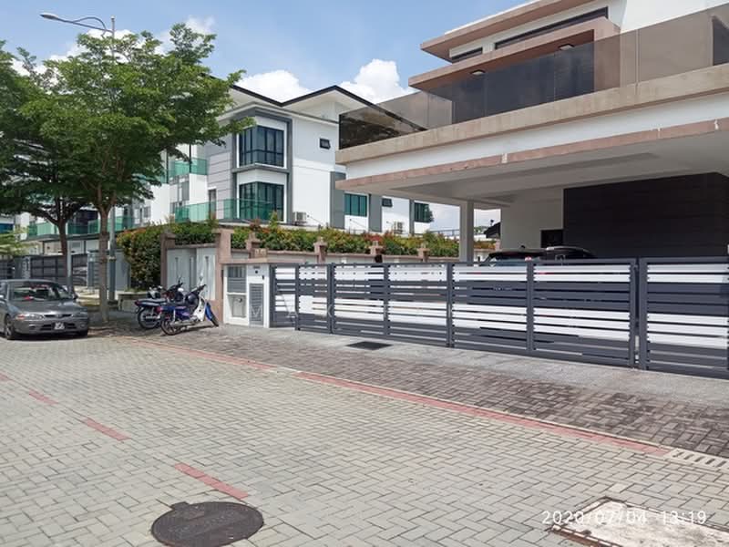 Semi-Detached House for Sale in Taman Villa Perdana (Kajang) - Max Pek - PropertyGuru.com.my