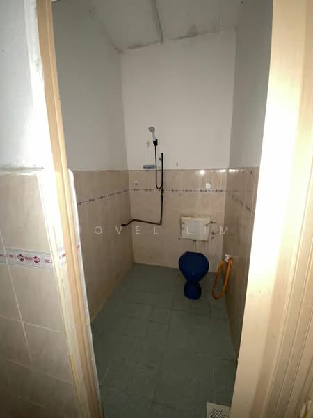 Rumah Teres 1 Tingkat untuk Dijual di Taman Universiti (Skudai) - Jovel Lim - Bathroom - PropertyGuru.com.my
