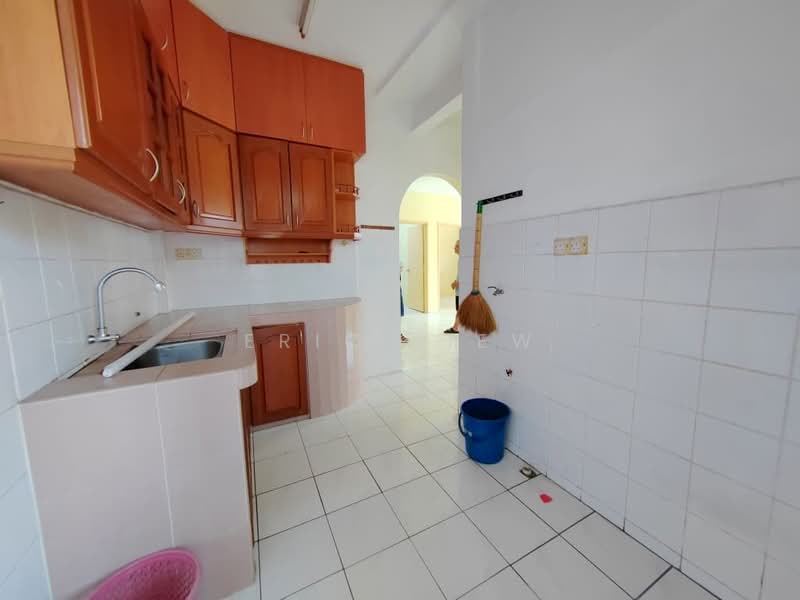 Pangsapuri untuk Disewa di Pangsapuri Orkid - Eric Liew - Kitchen - PropertyGuru.com.my