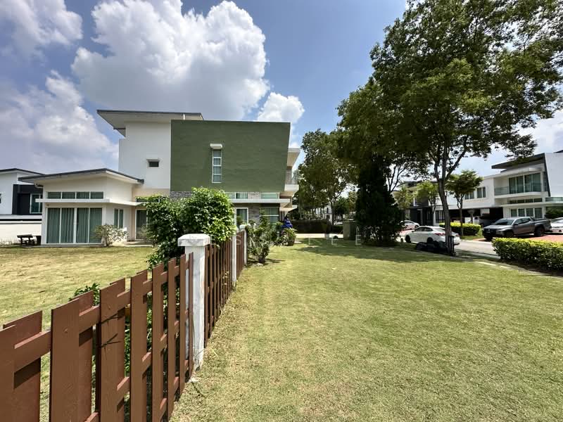 Bungalow for Sale in Setia Eco Park (Setia Alam) - Jess Tee - Exterior - PropertyGuru.com.my