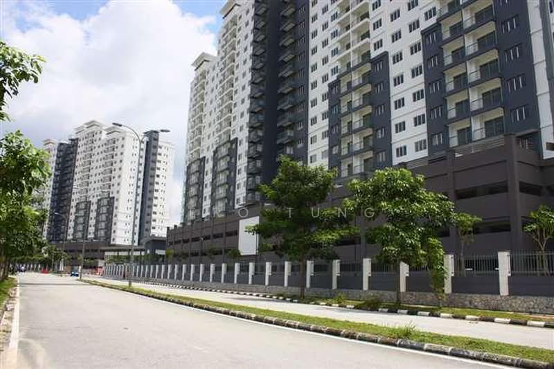 Kondominium untuk Dijual di Casa Idaman - Hero Tung - Exterior - PropertyGuru.com.my