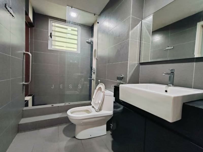 Servis Apartment untuk Disewa di Tropez Residences - Jessie Choo - Bathroom - PropertyGuru.com.my