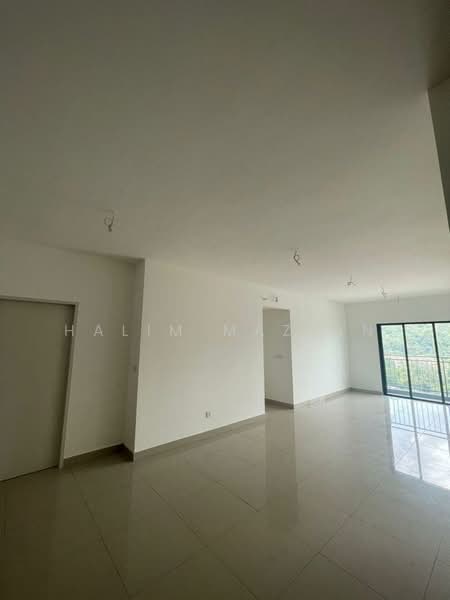 Kondominium untuk Dijual di M Adora - Halim Mazlan - Living Room - PropertyGuru.com.my