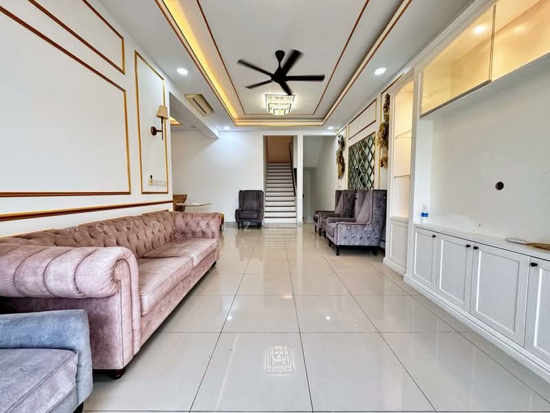 Semi-Detached House for Sale in Kajang (Selangor) - Mohd Aizat Saiful Bahri - Living Room - PropertyGuru.com.my