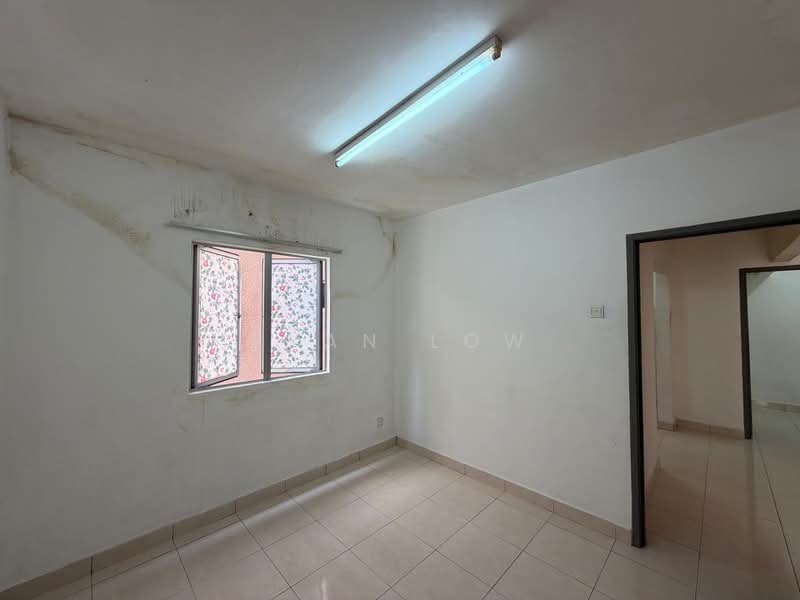Apartment for Sale at Aliran Damai - Ryan Low - Interior - PropertyGuru.com.my