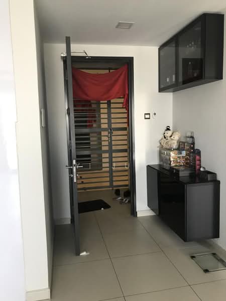 Condominium for Rent at Zefer Hill Residence - Yi Jun - Entrance - PropertyGuru.com.my