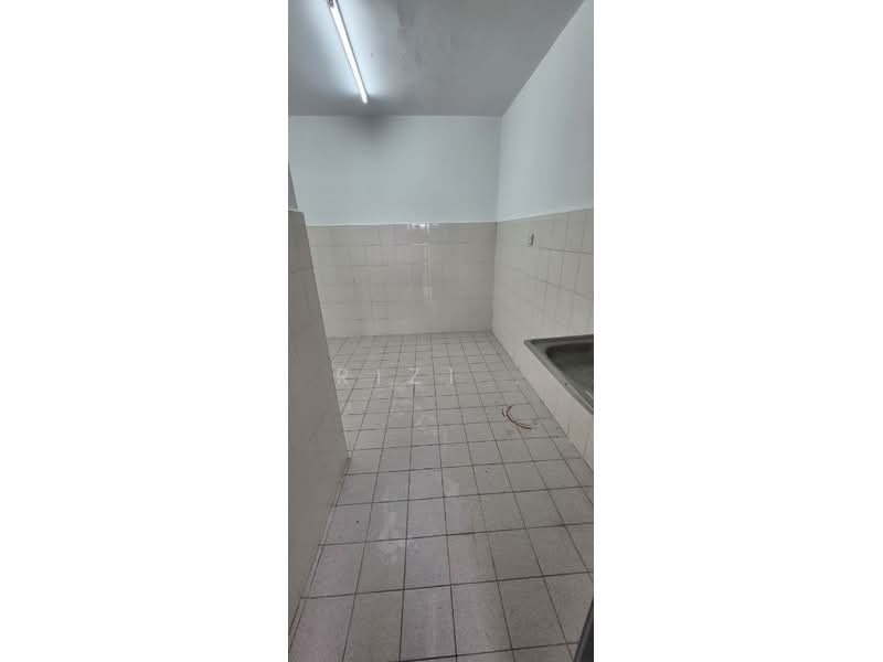 Pangsapuri untuk Dijual di One Selayang - RIZ1 . - Kitchen - PropertyGuru.com.my