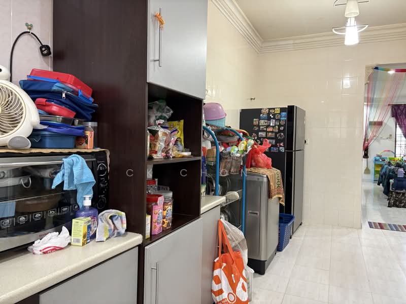 Rumah Teres untuk Dijual di Bandar Mahkota Cheras (Cheras) - CK Chong - Kitchen - PropertyGuru.com.my