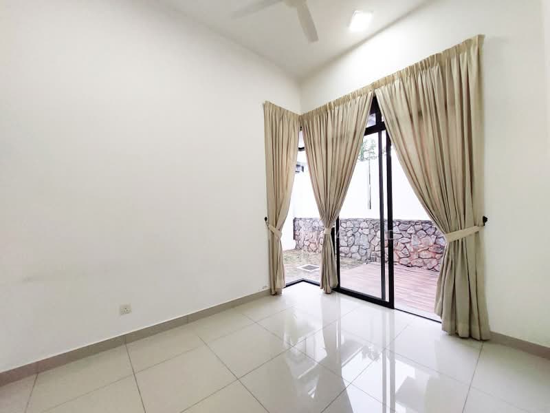 Semi-Detached House for Rent in Taman Jenderam Harmoni (Dengkil) - Rohani Daud - Interior - PropertyGuru.com.my