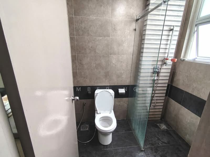 Service Residence for Sale at The Loft @ ZetaPark - Amber Ng - Bathroom - PropertyGuru.com.my