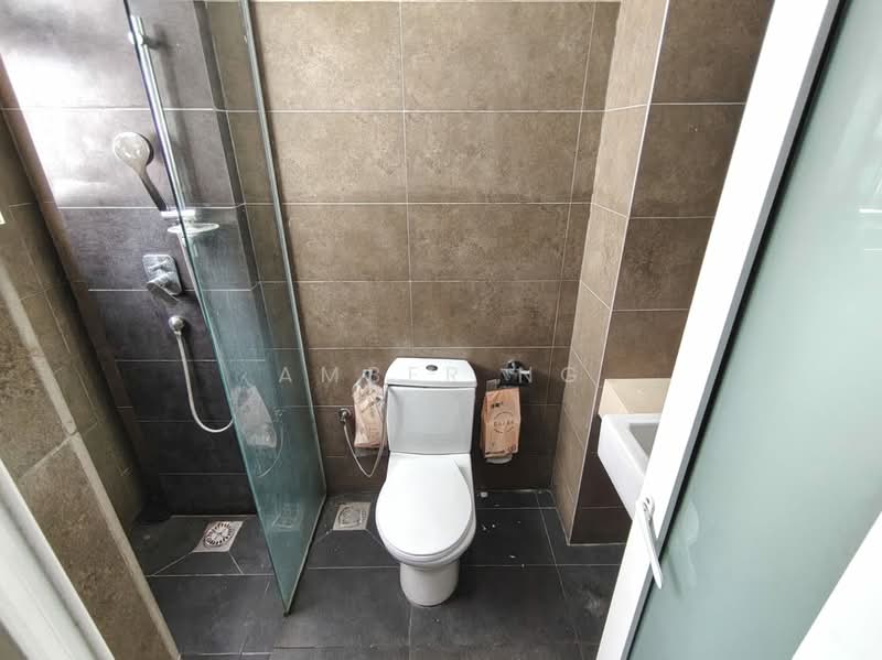Service Residence for Sale at The Loft @ ZetaPark - Amber Ng - Bathroom - PropertyGuru.com.my