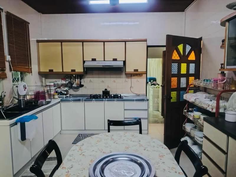 Rumah Banglo untuk Dijual di Seremban (Negeri Sembilan) - Shane Tan - Kitchen - PropertyGuru.com.my