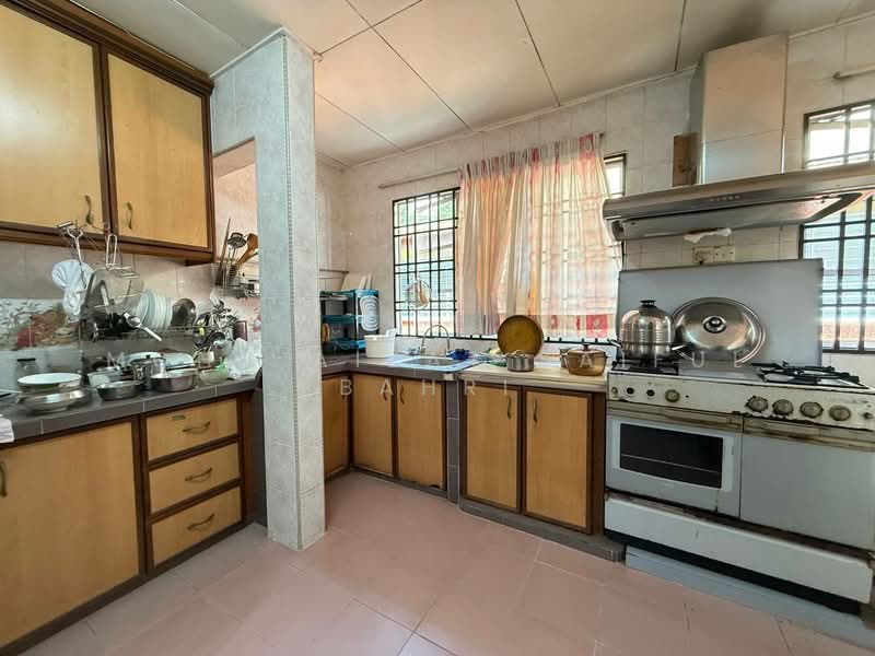 2-storey Terraced House for Sale in Bukit Jelutong (Shah Alam) - Mohd Aizat Saiful Bahri - PropertyGuru.com.my