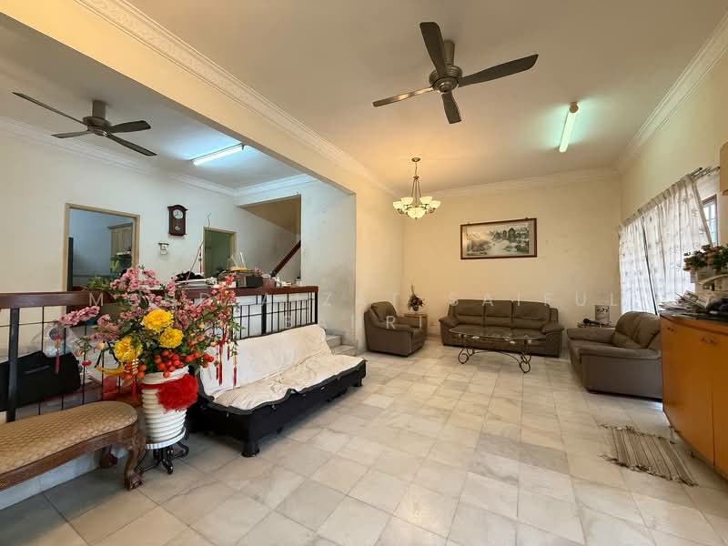 2-storey Terraced House for Sale in Bukit Jelutong (Shah Alam) - Mohd Aizat Saiful Bahri - PropertyGuru.com.my