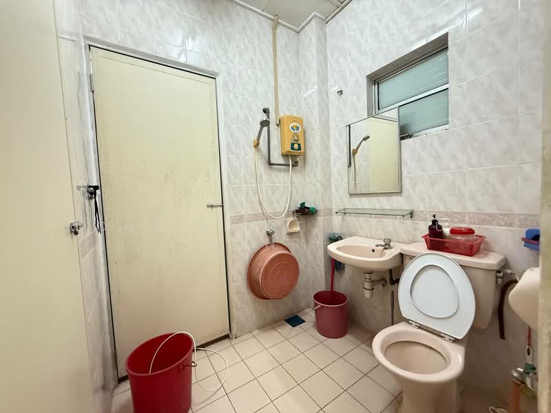 2-storey Terraced House for Sale in Bukit Jelutong (Shah Alam) - Mohd Aizat Saiful Bahri - PropertyGuru.com.my