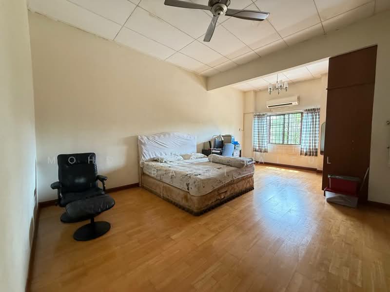 2-storey Terraced House for Sale in Bukit Jelutong (Shah Alam) - Mohd Aizat Saiful Bahri - PropertyGuru.com.my