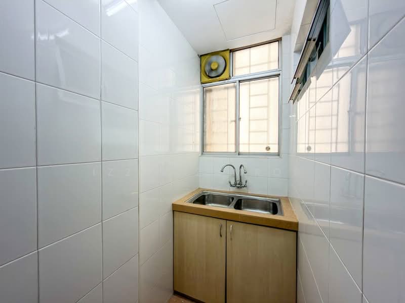 Kondominium untuk Dijual di Pangsapuri Saujana Gombak - Izzat Zamros - PropertyGuru.com.my
