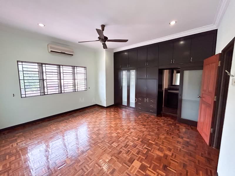 2-storey Terraced House for Sale in Kota Kemuning (Shah Alam) - Max Loh - Master Bedroom - PropertyGuru.com.my