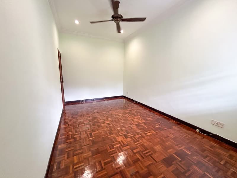 2-storey Terraced House for Sale in Kota Kemuning (Shah Alam) - Max Loh - Bedroom 3 - PropertyGuru.com.my