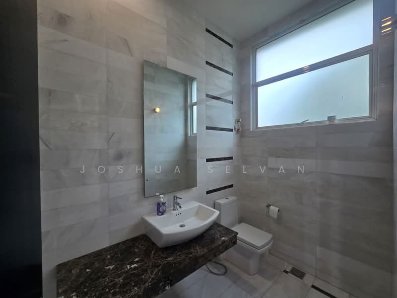 Bungalow for Sale in Taman Duta (Bukit Tunku (Kenny Hills)) - Joshua Selvan - Bathroom - PropertyGuru.com.my