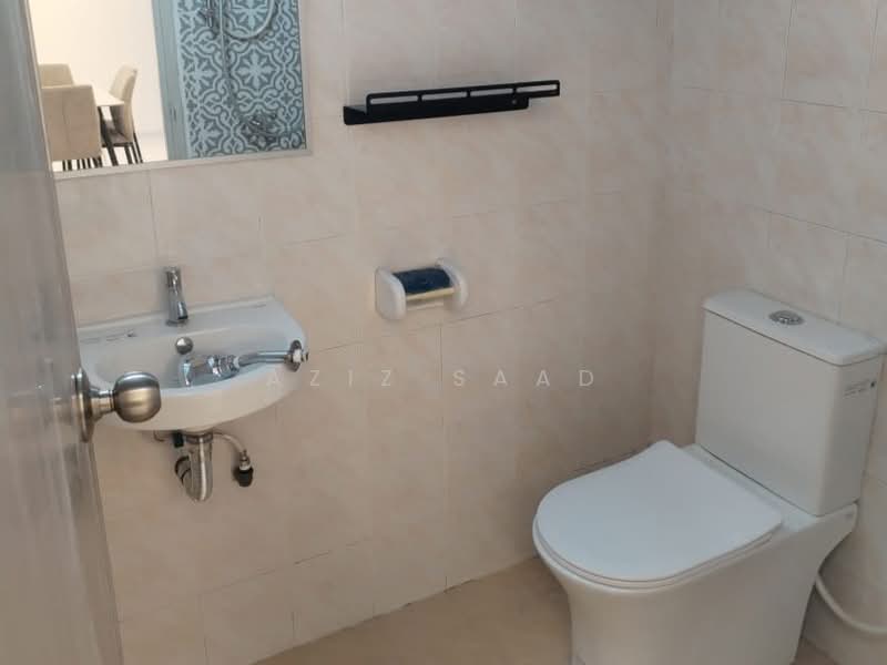 Pangsapuri untuk Dijual di Vista Pinggiran Apartment - Aziz Saad - Bathroom - PropertyGuru.com.my