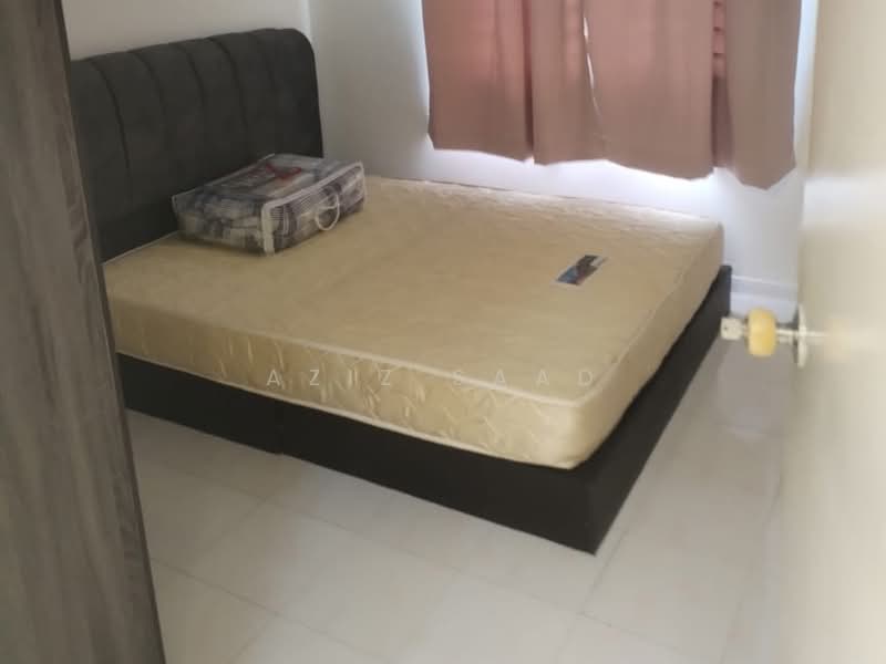 Pangsapuri untuk Dijual di Vista Pinggiran Apartment - Aziz Saad - Bedroom - PropertyGuru.com.my