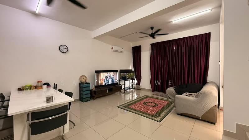 Terraced House for Sale in Kangkar Pulai (Skudai) - Sally Zi Wei - Living Room - PropertyGuru.com.my